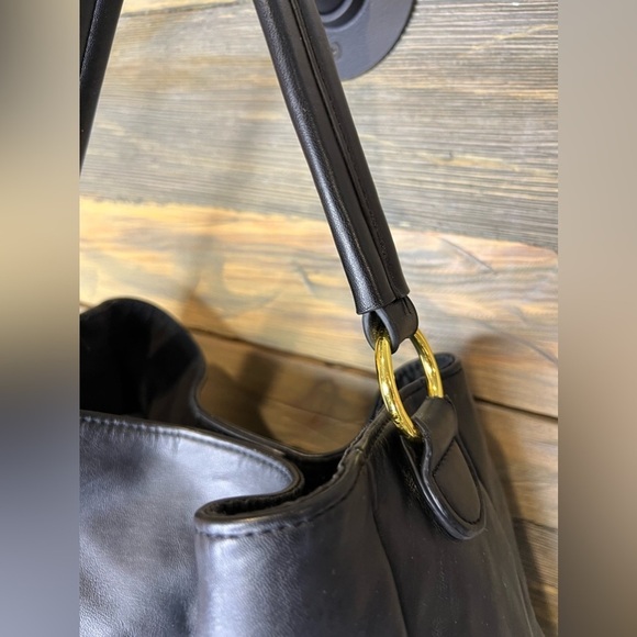 BIN048. Black Gold Hardware Large Bag - Picture 2 of 4